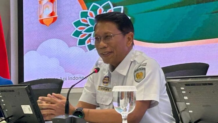 Direktur Utama (Dirut) PT Kereta Api Indonesia Didiek Hartantyo dalam jumpa pers Kesiapan BUMN untuk Kesiapan Transportasi Darat Menyambut Lebaran di kantor Kementerian BUMN, Jakarta, Selasa (25/2/2025). ANTARA/Maria Cicilia Galuh
