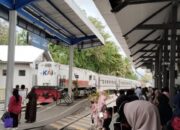 Ribuan Wisatawan Padati Kota Pariaman jelang Ramadhan, Nikmati Pantai Gandoriah dan Kereta Api Murah