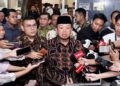 Menteri Nusron saat diwawancarai wartawan. (dok. ATR/BPN)