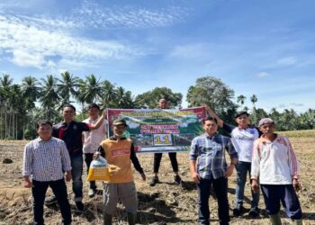 Demi Ketahanan Pangan, Polres Agam Dorong Warga Manfaatkan Lahan Tidur Tanam Jagung