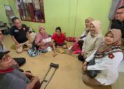 Andre Rosiade Bantu Disabilitas Penderita Stroke di Lubeg, Padang