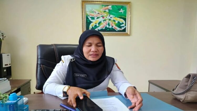 Antisipasi Kematian Massal, Pemkab Agam Minta Petani Keramba Tunda Tebar Bibit Ikan di Danau Maninjau 1 Kepala Dinas Ketahanan Pangan dan Perikanan Agam Rosva Deswira. Dok Antara/Yusrizal