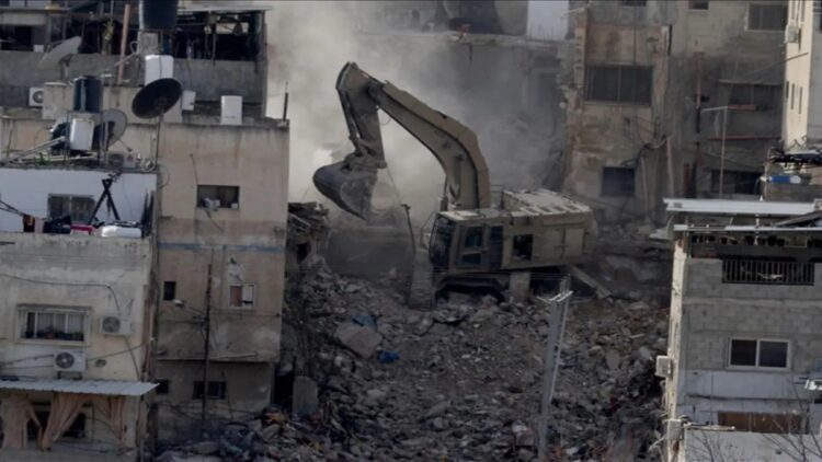 Israel Hancurkan Rumah Warga Palestina yang Dituduh Terlibat Penikaman di Tepi Barat 1 Ilustrasi penghancuran rumah warga Palestina di Tepi Barat, Palestina. /ANTARA/Anadolu/py