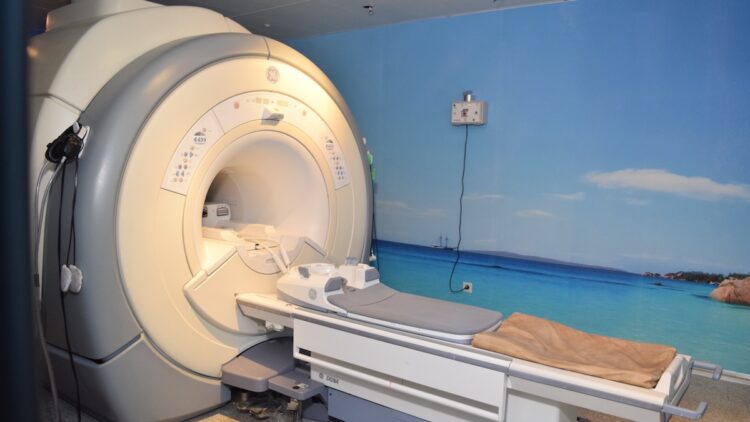 Ingin Lakukan MRI untuk Periksa Kesehatan Anda? Semen Padang Hospital Jawabannya 1 Alat pemeriksaan MRI di Semen Padang Hospital. (dok. istimewa)