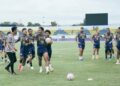 Latihan para pemain Barito Putra jelang laga melawan Semen Padang FC. (dok. istimewa)