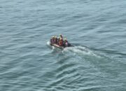 Pencarian Anak Terseret Ombak di Pantai Sikilang Selesai, Korban Ditemukan Meninggal