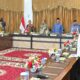 Rapat kerja Gubernur Mahyeldi dengan Komite 1 DPD RI terkait reforma agraria. (dok. adpsb)