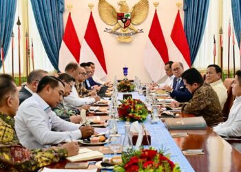 Layani Lebih dari 2 Juta Penerima, Program MBG Menjangkau 38 Provinsi di Indonesia 5 Rapat khusus Presiden Prabowo terkait perkembangan makanan bergizi gratis (MBG). (Foto: Rusman - Biro Pers Sekretariat Presiden)