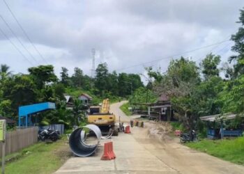 Pemkab Mentawai Percepat Perbaikan Jalan Trans Mentawai yang Rusak Akibat Longsor