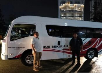 Pemkab Mentawai Terima Bantuan Mobil Sekolah dari Kemenhub