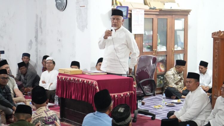 Gubernur Mahyeldi safari Ramadan ke Nagari Salayo Tanang Solok. (dok. adpsb)