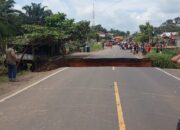 Jalinsum Jambi-Sumbar Putus Total, BPJN Targetkan Jembatan Bailey Terpasang Senin Sore