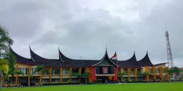 Pemkab Agam Anggarkan Rp750 Juta untuk Renovasi 50 Masjid di 16 Kecamatan 7 Pemkab Agam Anggarkan Rp750 Juta untuk Renovasi 50 Masjid di 16 Kecamatan