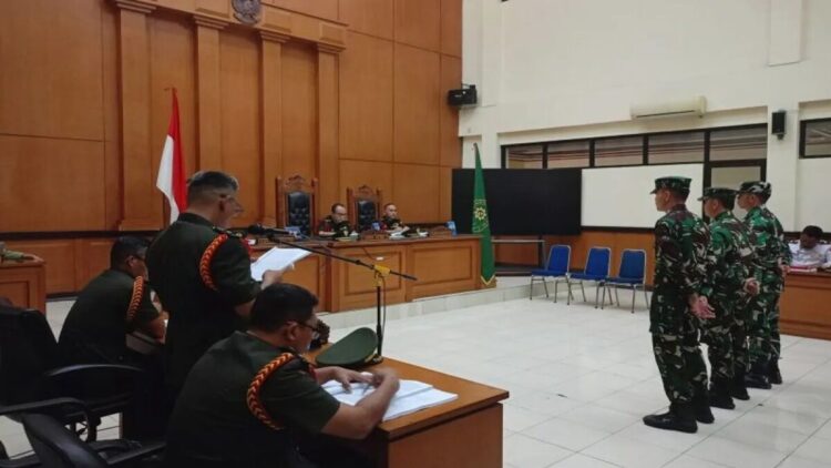 Sidang pembacaan tuntutan kasus penembakan bos rental di Pengadilan Militer II-08 Jakarta, Cakung, Jakarta Timur, Senin (10/3/2025). ANTARA/Siti Nurhaliza.