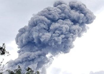 Gunung Marapi Diprediksi Akan Terus Erupsi, Badan Geologi: Aktivitas “Buka Tutup” Ventilasi jadi Pemicu