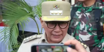 Wali Kota Bukittinggi, Ramlan Nurmatias.(Antara/Al Fatah)