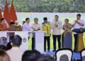 Presiden Prabowo Subianto meresmikan renovasi dan pembangunan 17 stadion di Indonesia yang terpusat di Stadion Gelora Delta Sidoarjo, Kabupaten Sidoarjo, Provinsi Jawa Timur pada Senin, 17 Maret 2025. (Foto: BPMI Setpres)