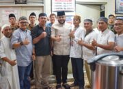 Safari Ramadhan ke Masjid Al Hidayah Basement Plaza Andalas, Wako Fadly Amran Serahkan Bantuan Rp15 Juta