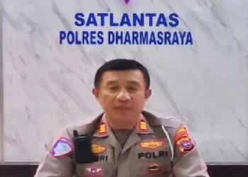 Polres Dharmasraya Imbau Pengendara Hindari Jalur Alternatif Teluk Kayu Putih Pasca Amblasnya Jembatan