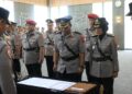 Sertijab enam PJU Polda Sumbar oleh Kapolda Irjen Gatot Tri Suryanto. (dok. Bidhumas)
