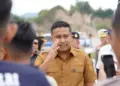Vasko Ruseimy Pastikan Kesiapan Tol Padang-Sicincin untuk Arus Mudik Lebaran 2025 2 Wagub Sumbar Vasko Ruseimy saat meninjau kesiapan Tol Padang-Sicincin. (dok. adpsb)