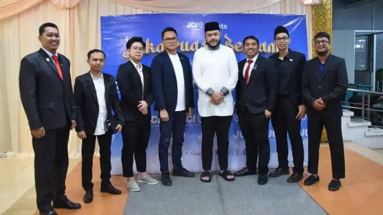 Wako Fadly Amran buka bersama JCI West Sumatera. (dok. Prokopim)