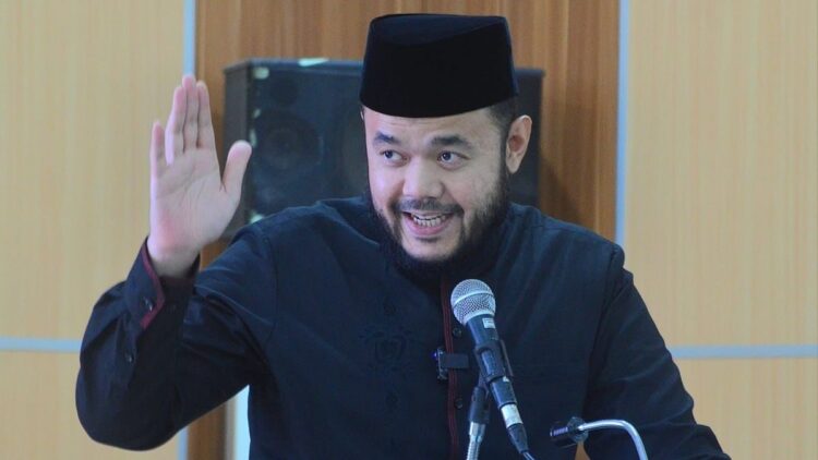 Orang Tua Diminta Awasi Anak saat Ramadan untuk Cegah Aktivitas Negatif 1 Wako Fadly Amran hadir saat buka bersama dengan Kaum Muda Tanah Datar. (dok. Prokopim)