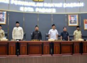 Wako Fadly Amran Sampaikan LKPJ pada DPRD Padang, IPM Meningkat