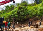 Pemulihan Listrik Terkendala Akses Jalan, 200 Pelanggan PLN di Limapuluh Kota masih Terhenti