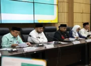 Wako dan Wawako Pimpin Pertemuan Rutin OPD Evaluasi Kinerja Kota Padang