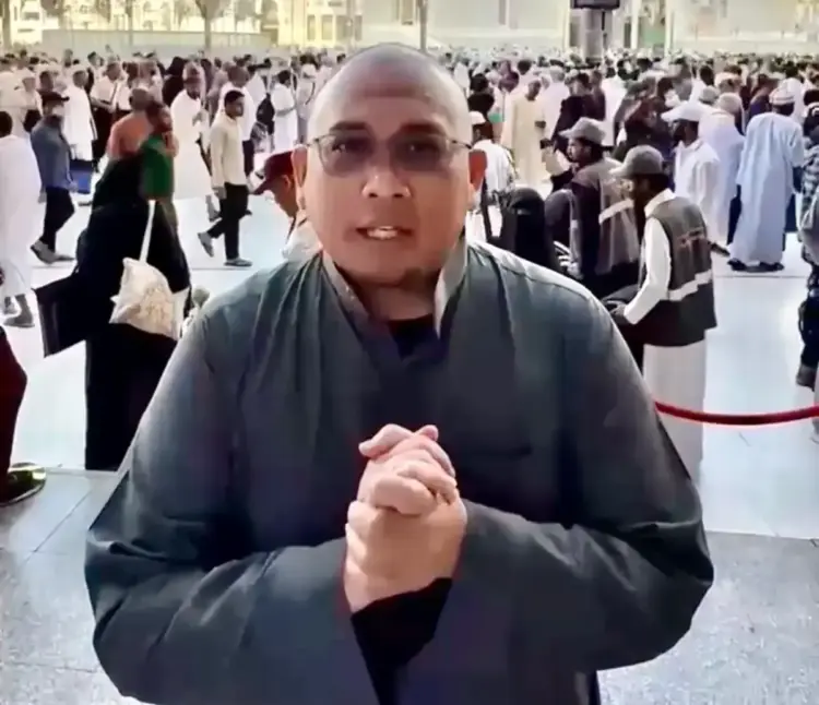 Wakil Ketua Komisi VI DPR RI Andre Rosiade berada di Tanah Suci menunaikan ibadah umrah. (Foto: Dok. Ist)