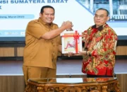 Wako Pariaman Serahkan LKPD 2024 kepada BPK Sumbar