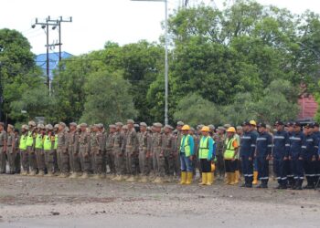 Apel personil gabungan sejajaran Pemko Padang. (dok. Humas Satpol PP Padang)