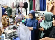 Istri Wako Fadly Amran Pilih Pasar Raya Fase VII untuk Belanja Keperluan Lebaran