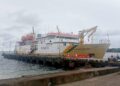 Kapal mudik gratis PT Semen Padang bersandar di Pelabuhan Teluk Bayur Padang. (dok. istimewa)