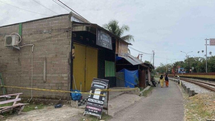 Korban Penusukan dalam Barbershop di Lubuk Buaya Baru Tinggal Dua Bulan 1 Barbershop yang menjadi lokasi penusukan di Lubuk Buaya, Kota Padang. (dok. Tribun Padang/Rezi Azwar)
