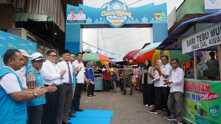 Electrifying Pabukoan yang digelar di Tanah Datar oleh PLN. (dok. Humas)