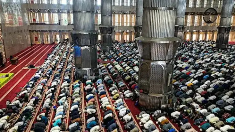 Suasana Salat Idul Fitri di Masjid Istiqlal. (dok. istimewa)