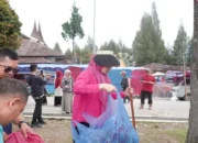 TP-PKK Solok Gelar Aksi Bersih di Alahan Panjang Resort, Dukung Wisata Bersih dan Nyaman
