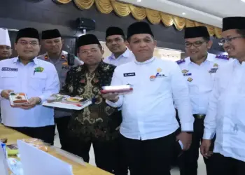 Kakanwil Kemenag Sumbar Rekomendasikan Rendang-Bareh Solok untuk Jemaah Haji Embarkasi Padang