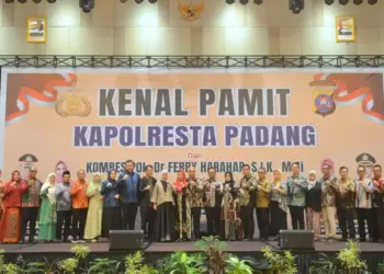 Wako Fadly Amran Hadiri Acara Kenal Pamit Kapolresta, AKBP Apri Wibowo Resmi Pimpin Polresta Padang