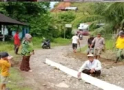 Puluhan Tahun Terisolasi, Warga Sungkai dan Batu Busuk di Padang Desak Betonisasi Jalan 5 Km