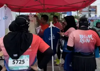 Stand Kadai Tangkelek di Danau Cimpago dipadati peserta BOM Run 2025. (dok. istimewa)