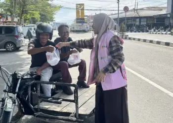 Srikandi PLN UP3 Payakumbuh berbagi. (dok. istimewa)