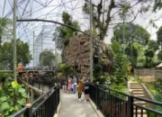 Libur Lebaran, TMSBK Bukittinggi Dipadati Wisatawan