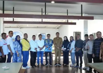 Wagub Vasko Ruseimy dipercaya jadi Ketua IPSI Sumbar. (dok. adpsb)