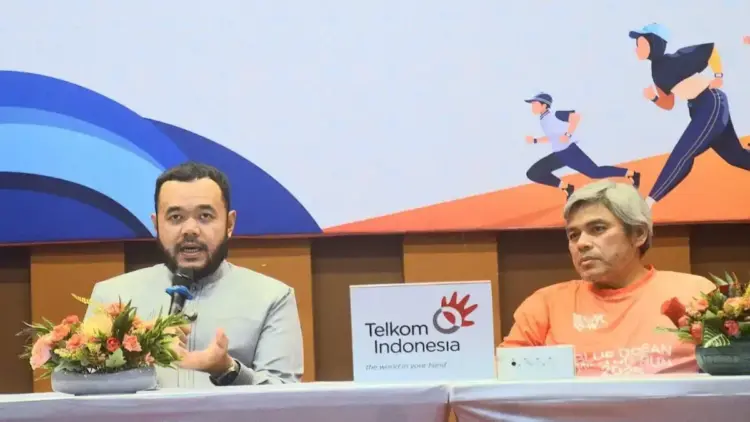 Wako Fadly Amran beri sambutan saat iven Blue Ocean Padang Run 2025. (dok. Prokopim)