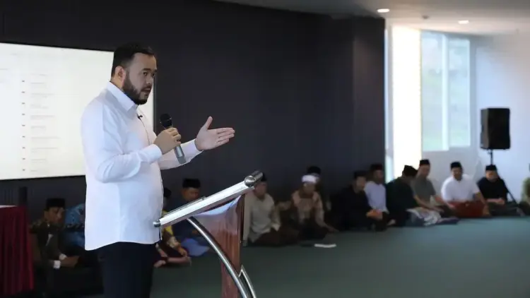 Wako Fadly Amran di acara halalbihalal UIN IB Padang. (dok. Prokopim)