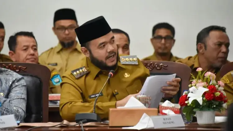 Hadir di Rakor Layanan Pertanahan, Wako Fadly Amran Sampaikan Perkembangan Program Redistribusi Tanah 1 Wako Fadly Amran hadir di Rakor Penguatan Sistem Pertanahan yang digelar Kementerian ATR BPN. (dok. istimewa)