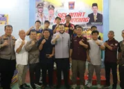 Wako Fadly Amran Tutup Kejuaraan Bulutangkis Kota Padang